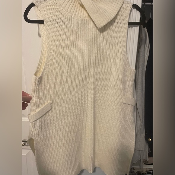 Chic Anthro Sweater - Picture 4 of 5